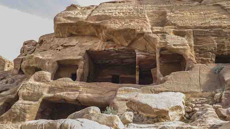 32 - Jordania - Petra - calle de las Fachadas